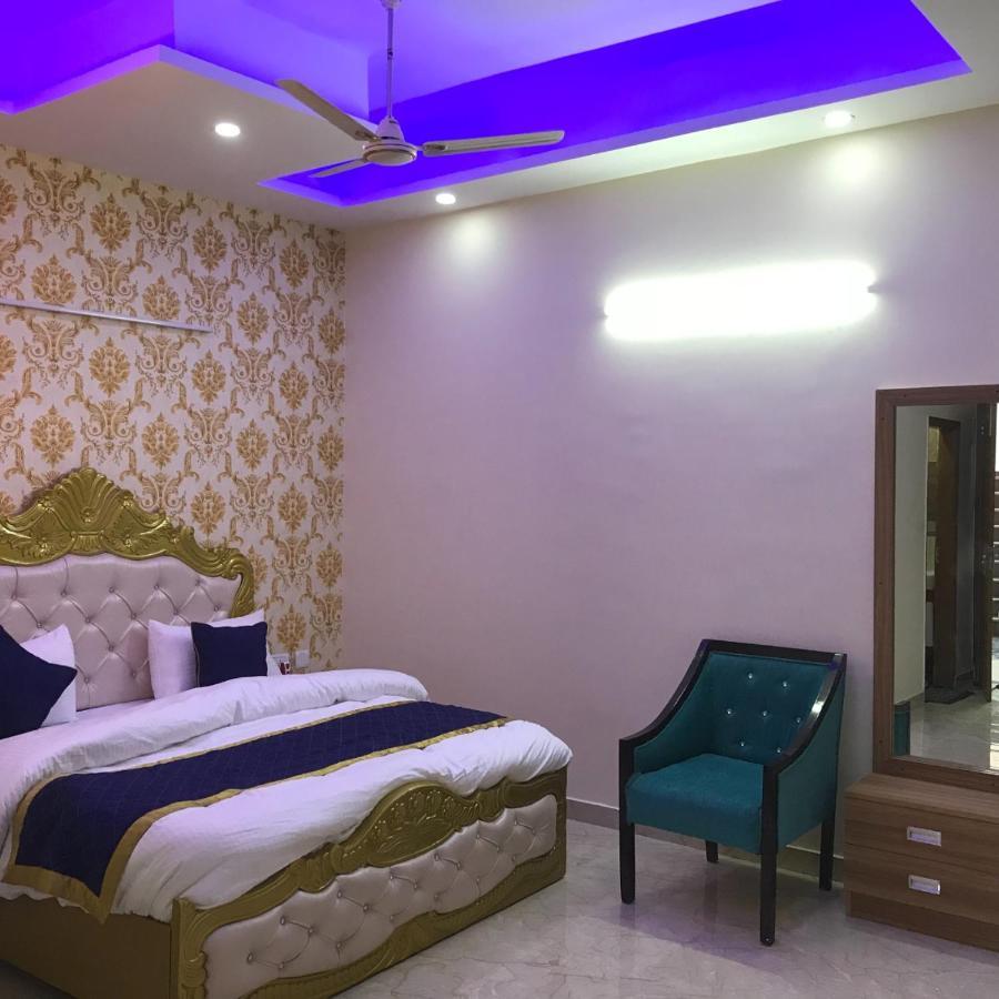 Hotel O The Grand Palace Ghaziabad Bagian luar foto