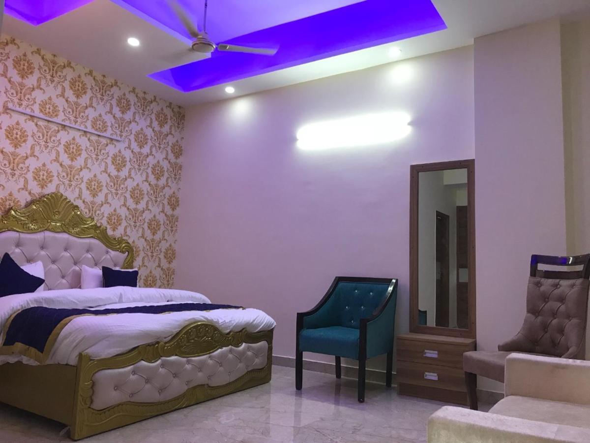 Hotel O The Grand Palace Ghaziabad Bagian luar foto